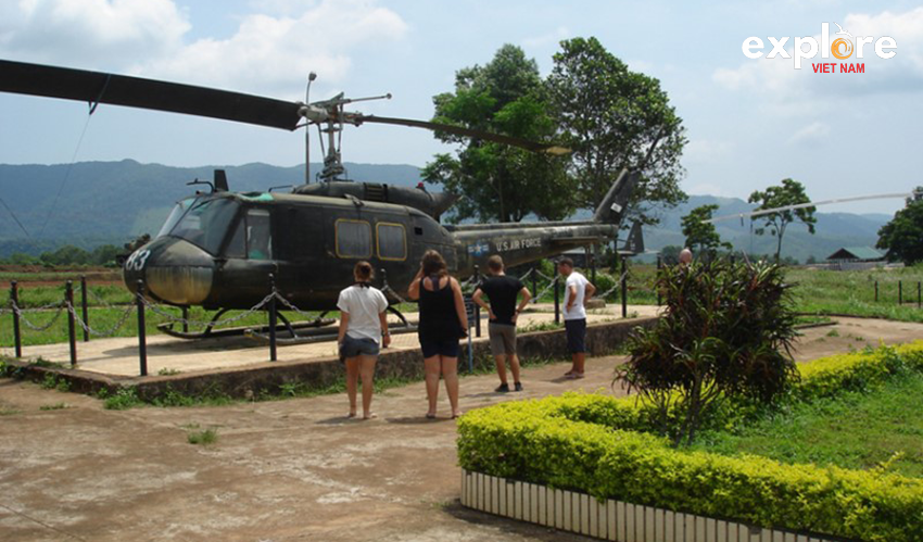 Explore-Vietnam
