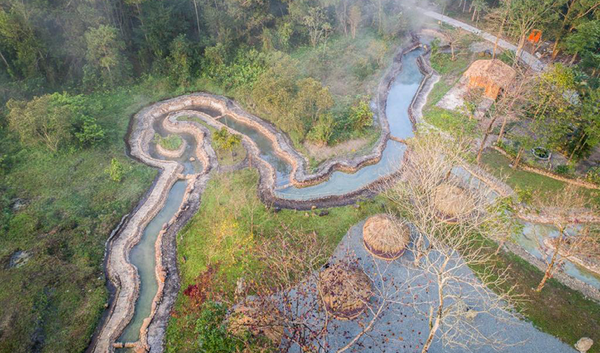 thanh-tan-hot-spring-hue