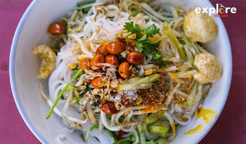 Clam-Rice-hoi-an-to-hue